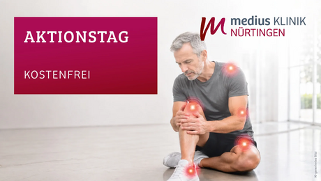 Mann sitzt am Boden mit Gelenkschmerzen - Aktionstag Gelenke im Fokus, medius Klinik Nürtingen
