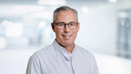 PD Dr. Sebastian Mayer