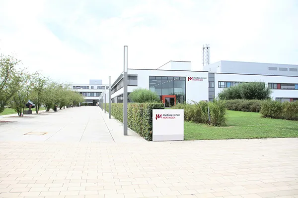 medius KLINIK NÜRTINGEN Eingangsgebäude