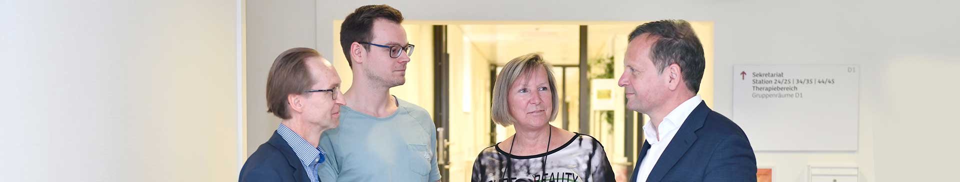 Ärzteteam der Klinik für Psychiatrie und Psychotherapie im Gespräch